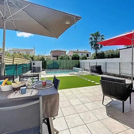 Holiday home Les Lauriers By Interhome Aigues-Mortes